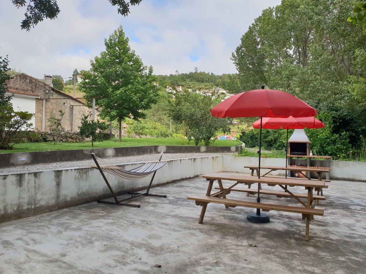 Casa Dos Namorados Вале де Камбра Екстериор снимка